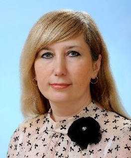 Елена Владимировна Карпенко.